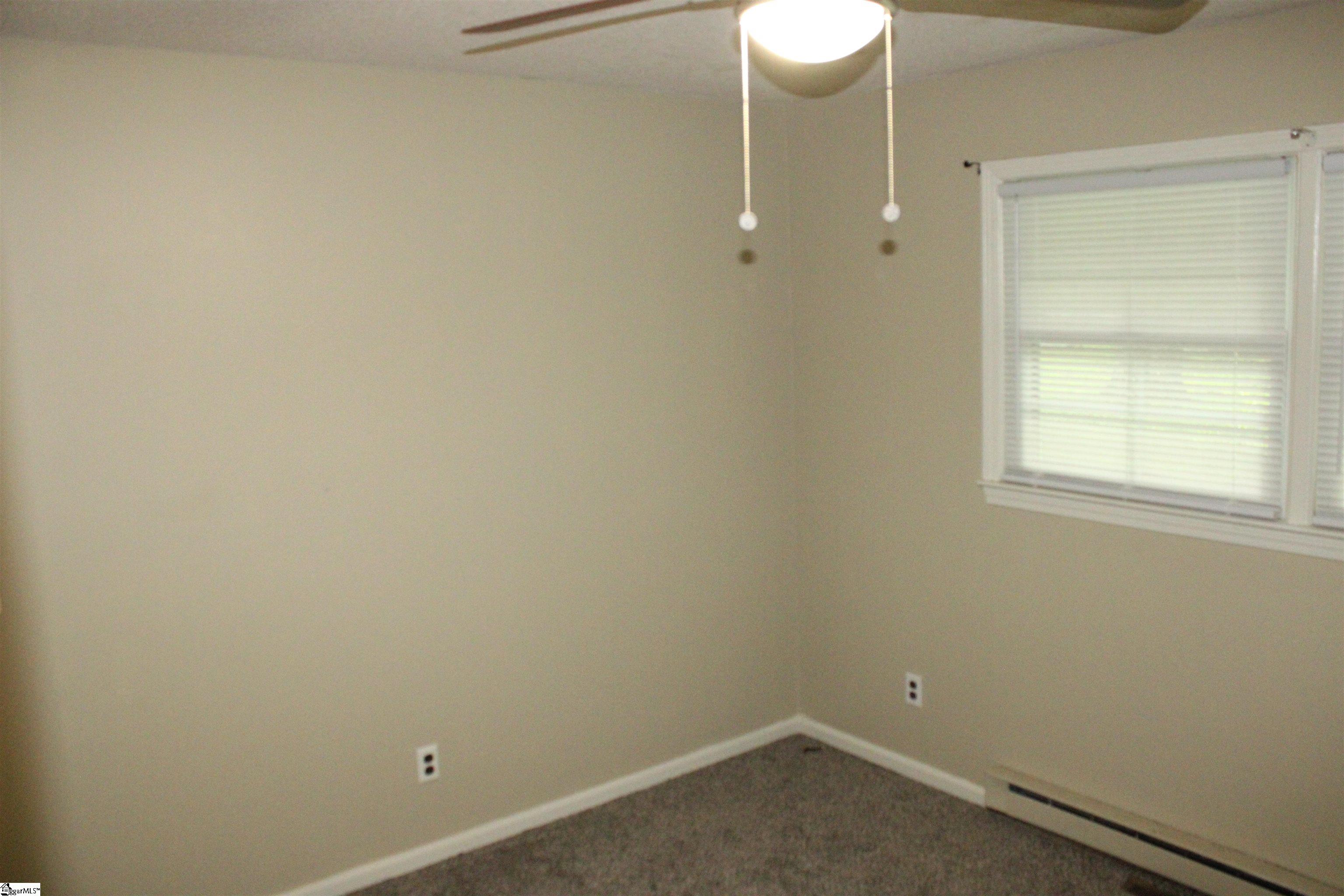 108 Spring Valley Road Pickens, SC 29671 - Photo 27 of 44