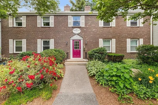 $369,900 | 165 Norton Avenue, Unit 5, Easton, MA 02375