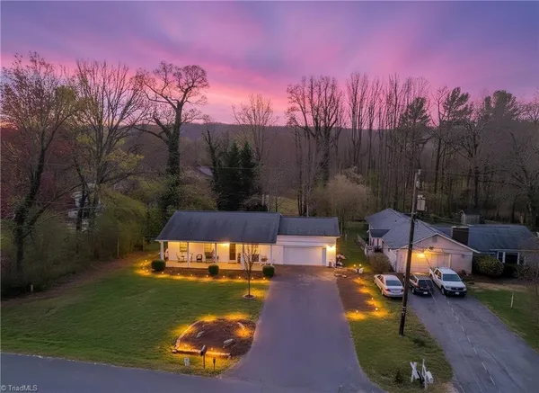 $339,900 | 524 Mark Lane, North Wilkesboro, NC 28659