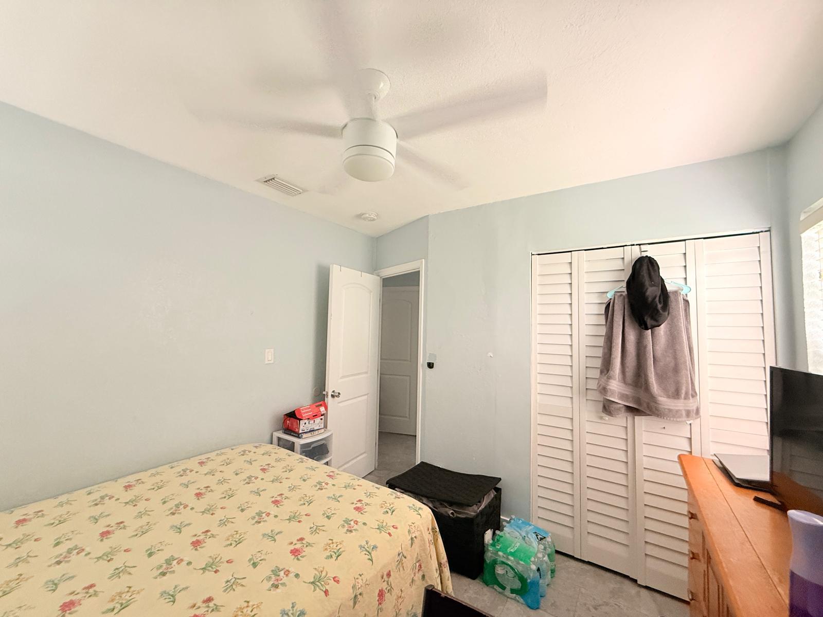 320 West 29th Street Riviera Beach, FL 33404 - Photo 17 of 28 23