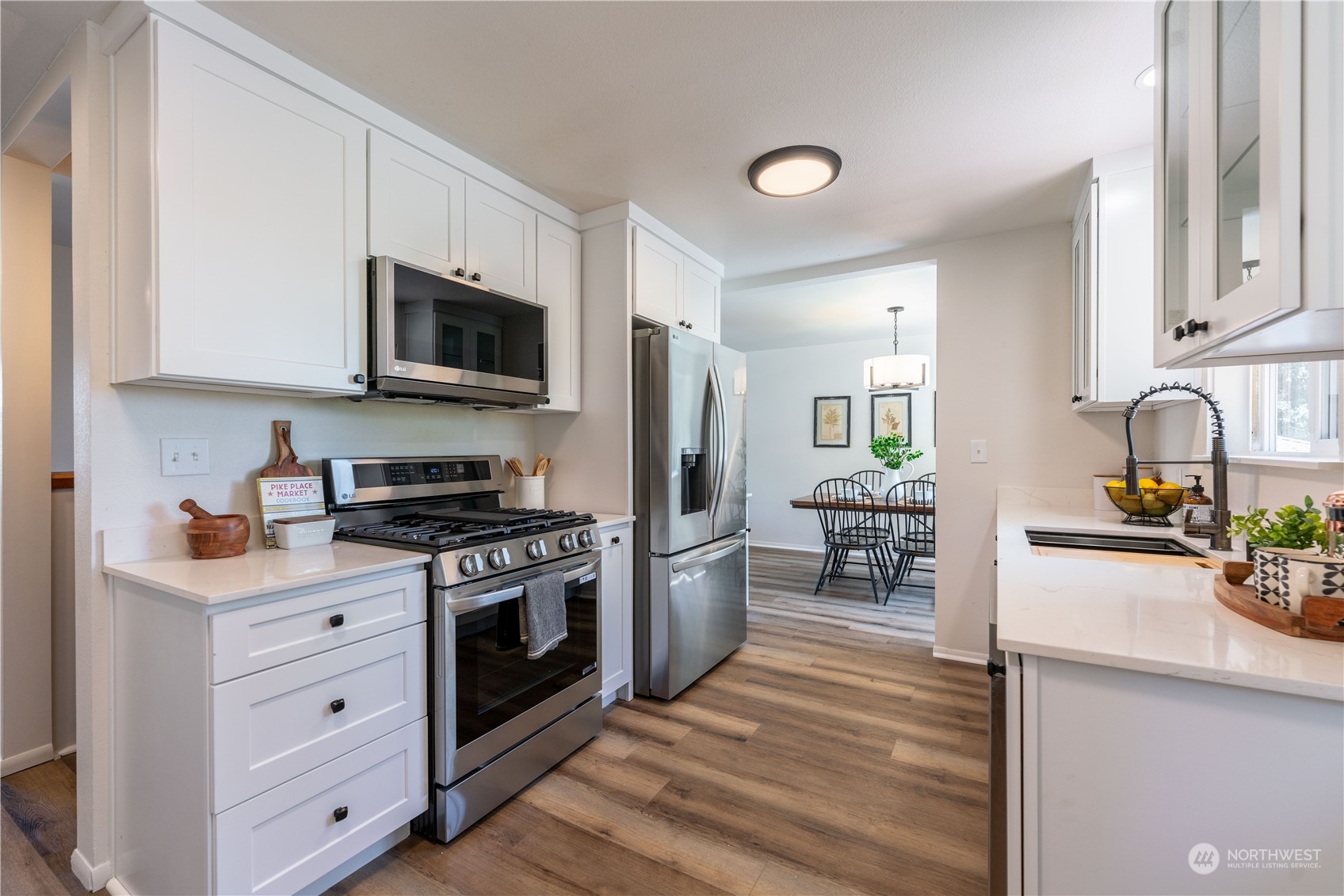 10605 Northeast 194th Street Bothell, WA 98011 - Photo 13 of 38 Gallery Image 13