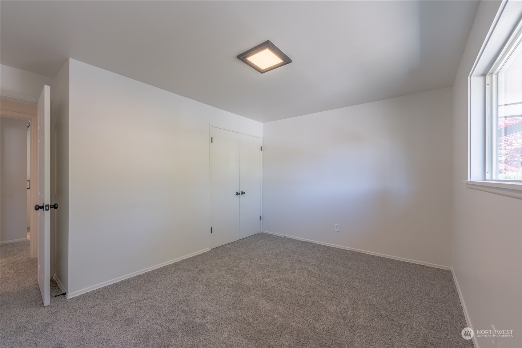 10605 Northeast 194th Street Bothell, WA 98011 - Photo 17 of 38 Gallery Image 17