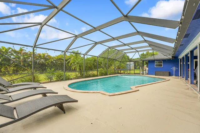 $525,000 | 3050 Southeast Bur Street, Port St. Lucie, FL 34952