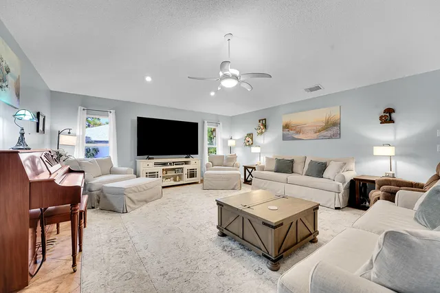 $525,000 | 3050 Southeast Bur Street, Port St. Lucie, FL 34952