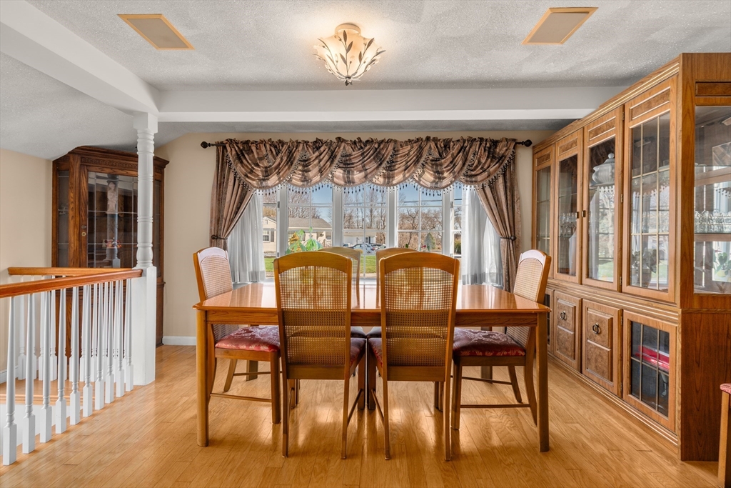 113 Temple Road Waltham, MA 02452 - Photo 9 of 35