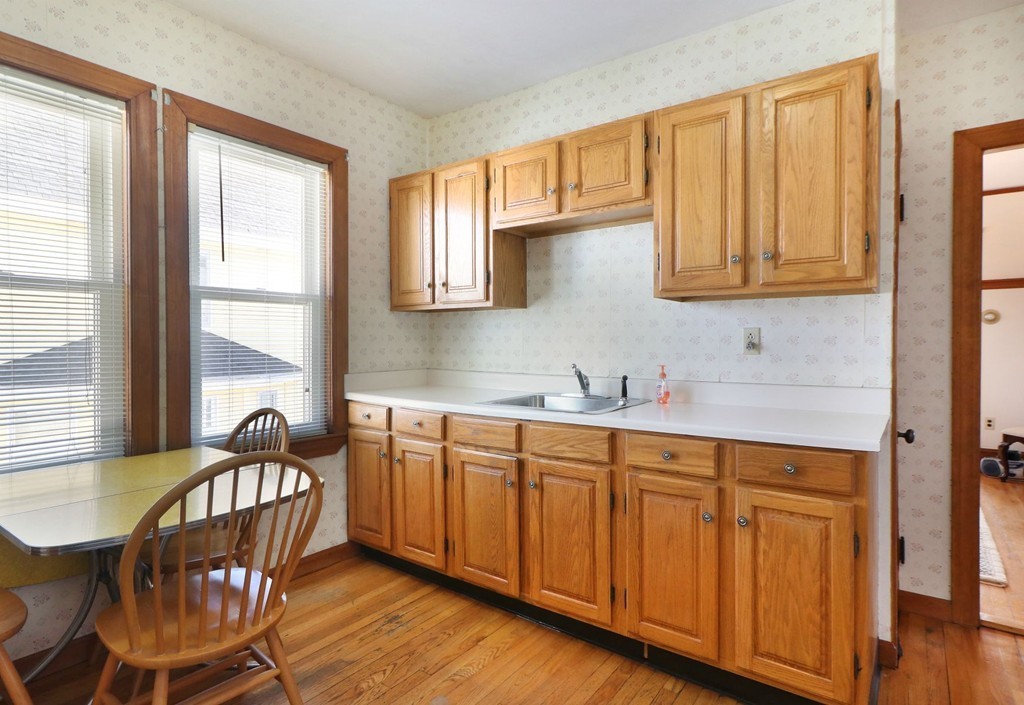 165 Manthorne Road Boston, MA 02132 - Photo 7 of 18 Gallery Image 7