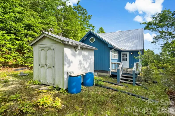 $199,000 | 42 Parkway Drive, Marion, NC 28752