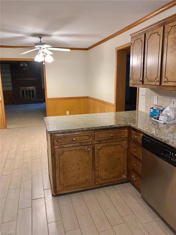 311 Holyoke Road Greensboro, NC 27406 - Photo 4 of 19 Gallery Image 4
