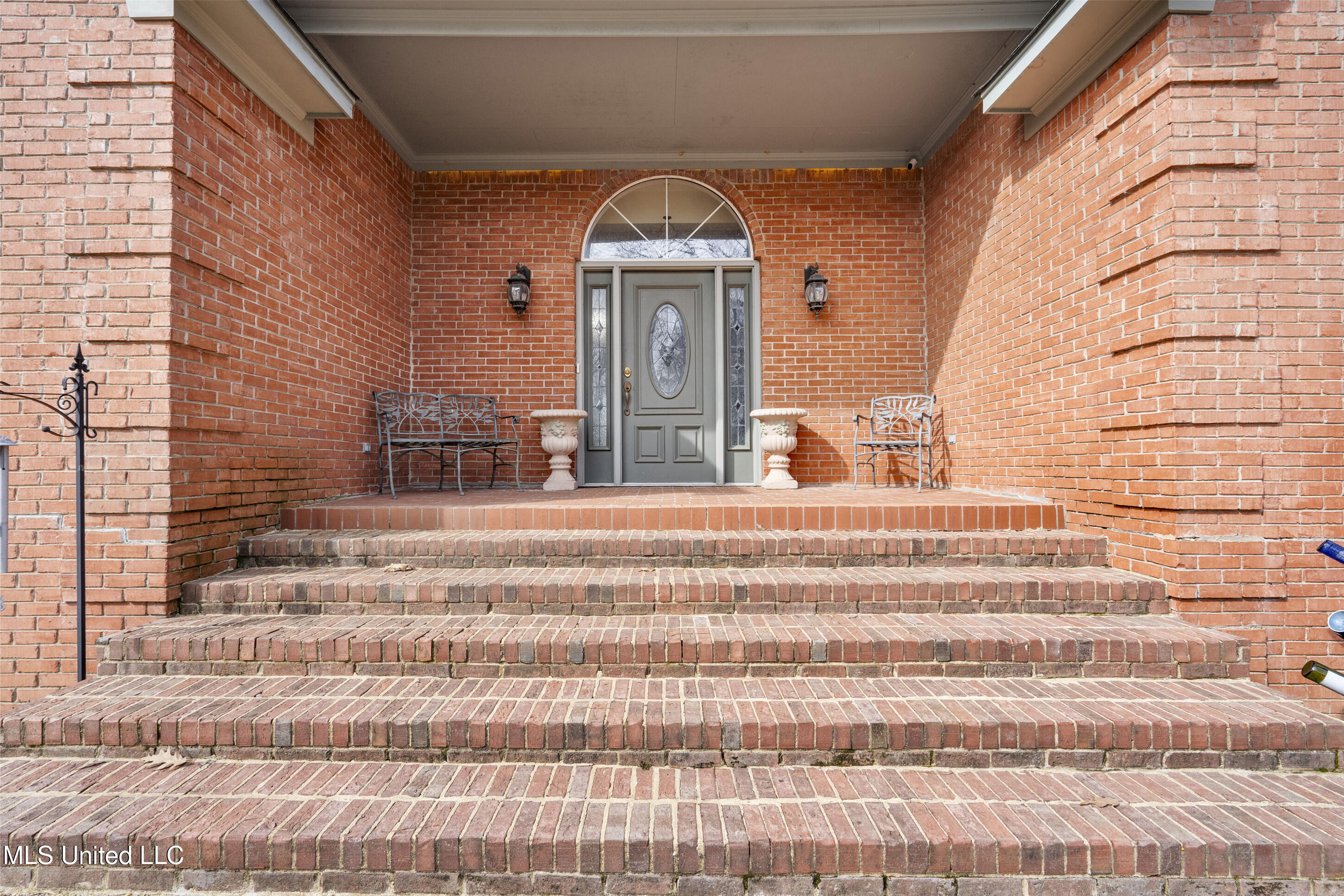 124 Gwen Road Senatobia, MS 38668 - Photo 4 of 49 4__dsc2891_print