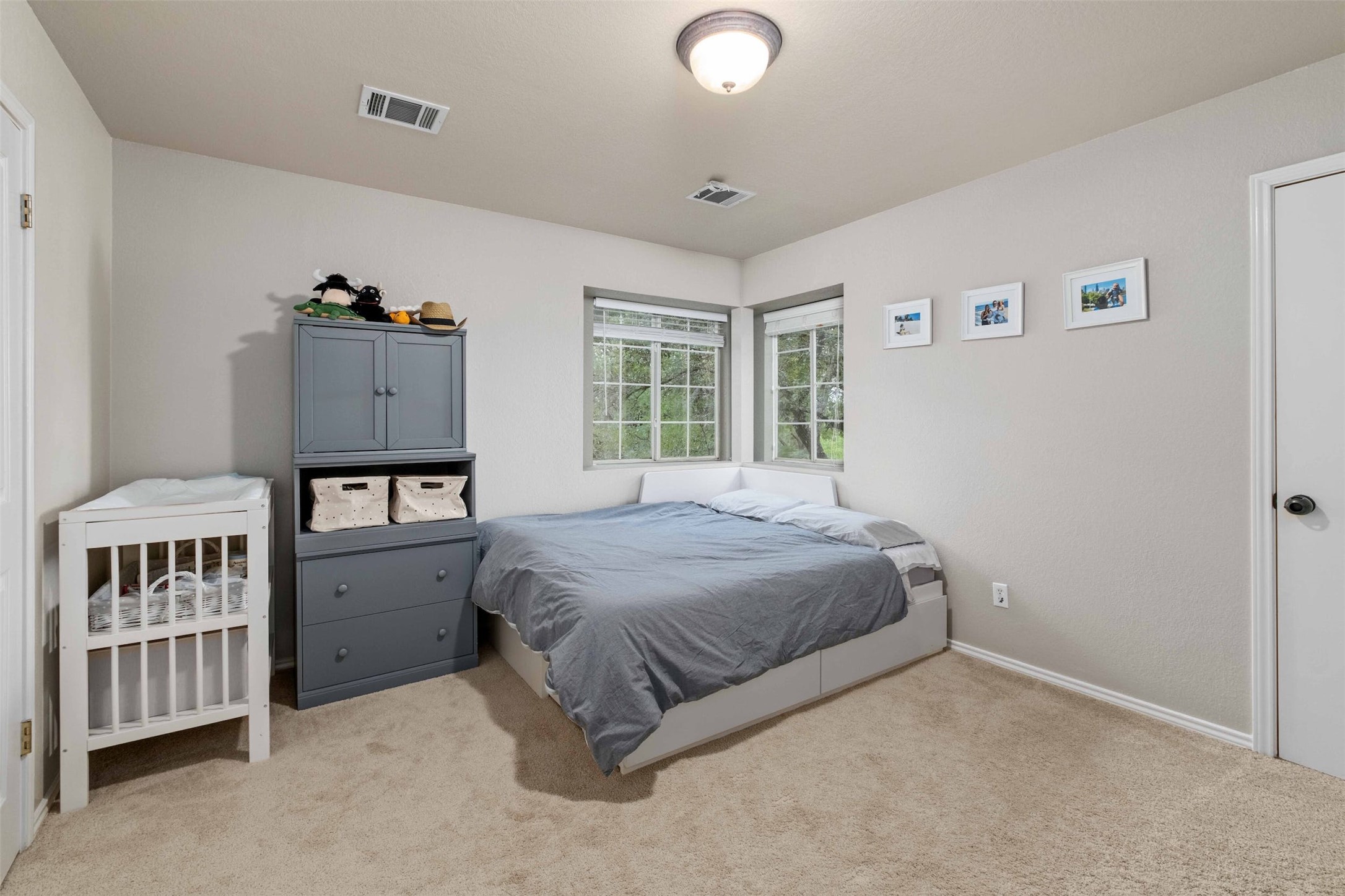 3704 Runnels Court Austin, TX 78732 - Photo 20 of 30 Carpeted bedroom
