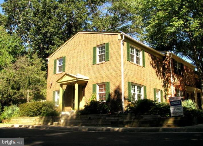 2258 Gunsmith Square Reston, VA 20191 - Photo 1 of 11 Exterior (Main)