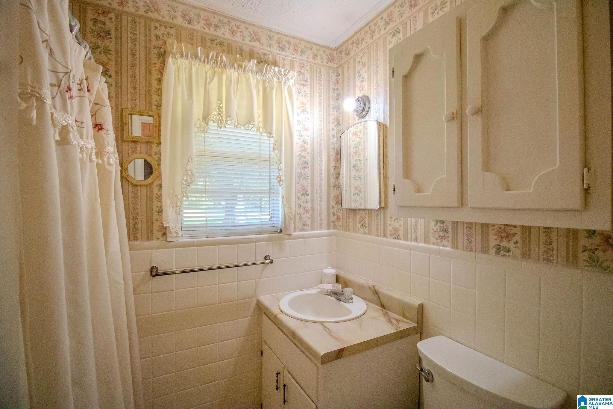 804 Curry Station Road Munford, AL 36268 - Photo 7 of 28