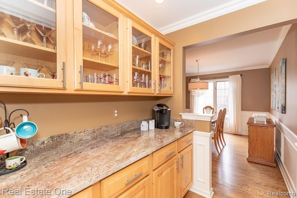 1845 Cloverdale Drive Rochester, MI 48307 - Photo 15 of 61 Cloverdale MLS-W012.jpg