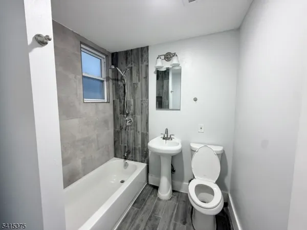 $2,200 | 534 South 20th Street, Newark, NJ 07103
