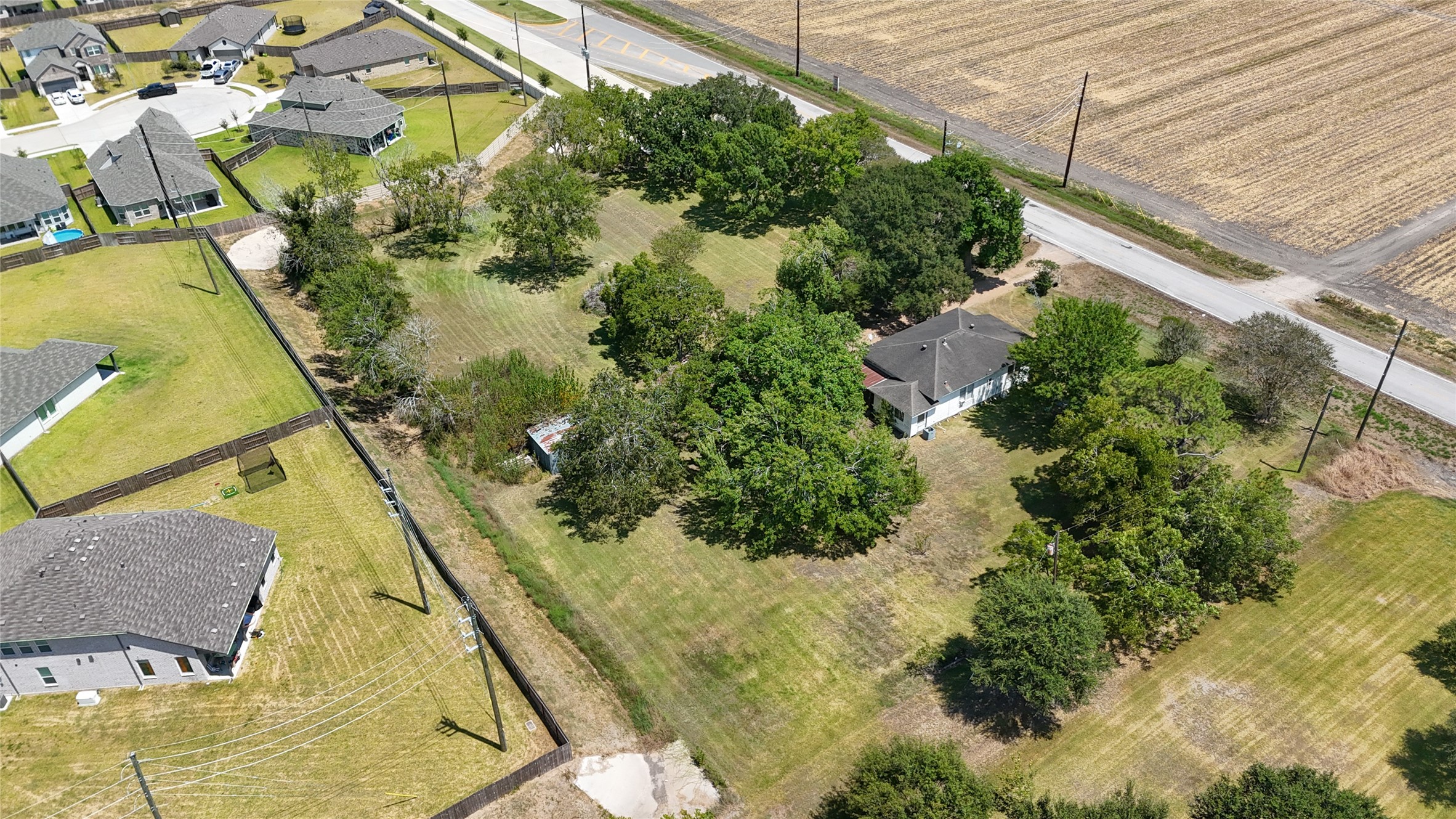 3422 Cottonwood School Road Rosenberg, TX 77471 - Photo 9 of 12 Gallery Image 9