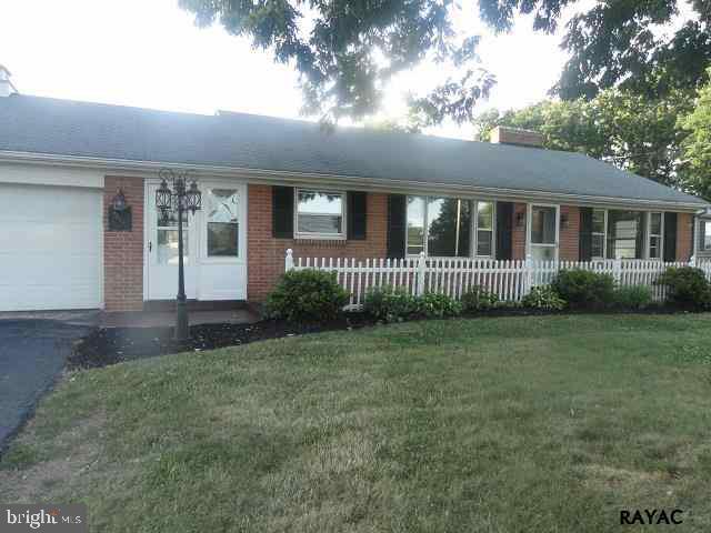 1261 Taxville Road York, PA 17408 - Photo 1 of 28 Gallery Image 1