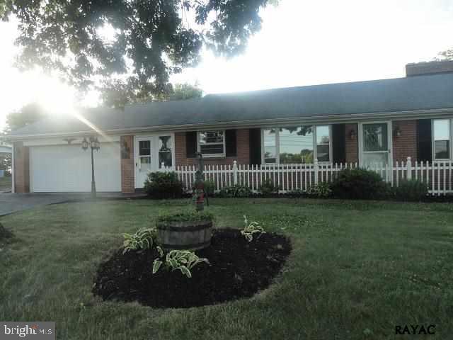 1261 Taxville Road York, PA 17408 - Photo 2 of 28 Gallery Image 2