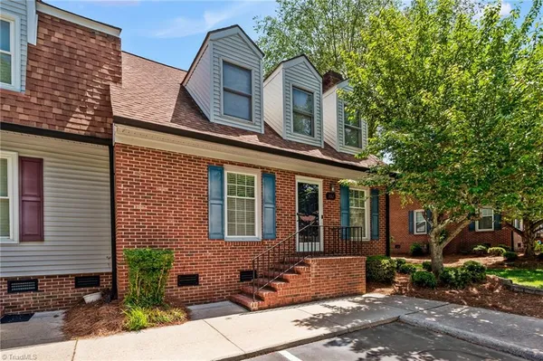 $205,000 | 332 Wynnewood Drive, Archdale, NC 27263