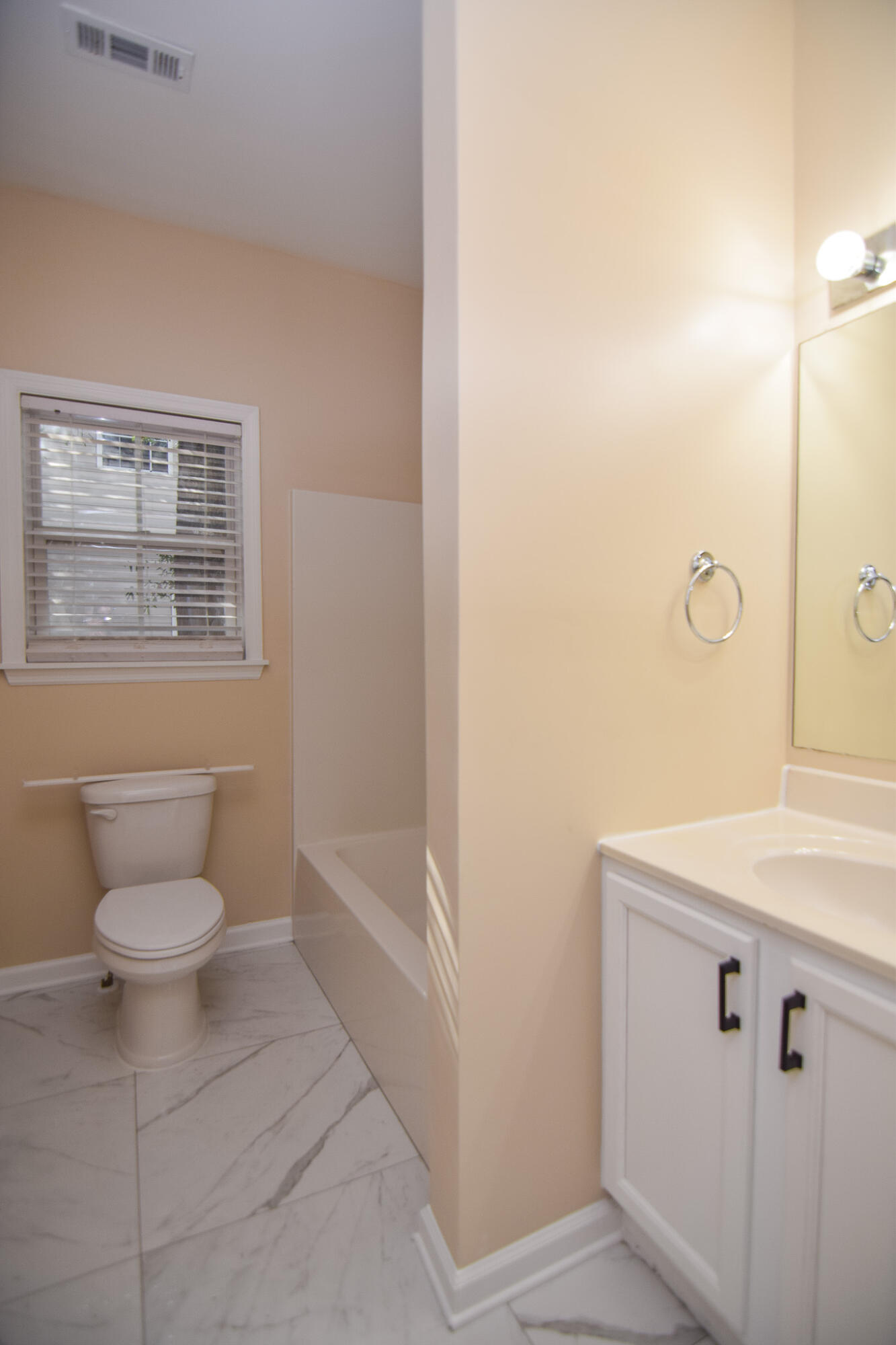 854 Sedge Court Charleston, SC 29412 - Photo 11 of 16 854 Sedge Court-05