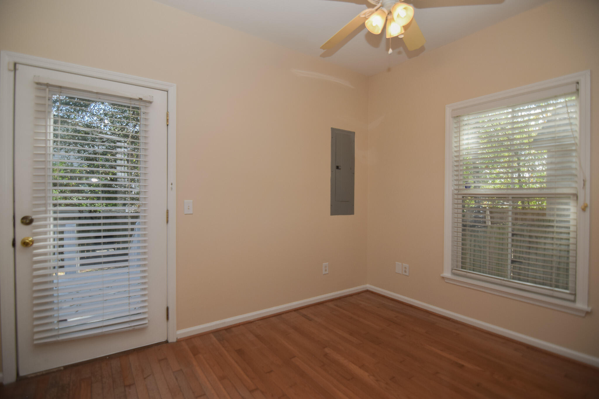 854 Sedge Court Charleston, SC 29412 - Photo 10 of 16 854 Sedge Court-01