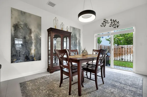 $3,750 | 11881 Northwest 46th Street, Coral Springs, FL 33076