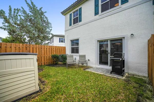 $3,750 | 11881 Northwest 46th Street, Coral Springs, FL 33076