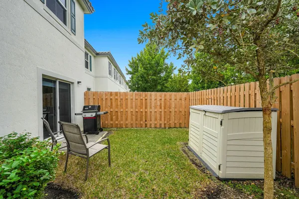 $3,750 | 11881 Northwest 46th Street, Coral Springs, FL 33076