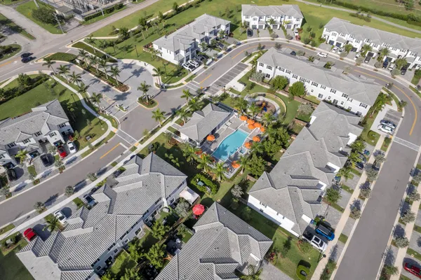 $3,750 | 11881 Northwest 46th Street, Coral Springs, FL 33076