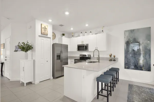 $3,750 | 11881 Northwest 46th Street, Coral Springs, FL 33076