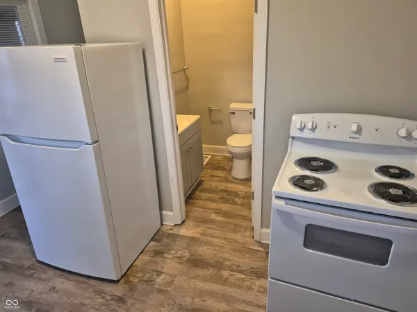 $750 | 1540 Unit A N Grant Avenue, Indianapolis, IN 46201