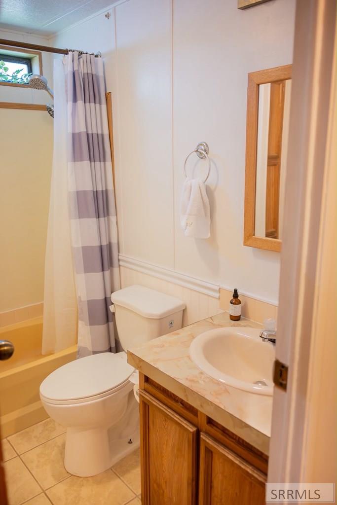 405 Violet Street Rexburg, ID 83440 - Photo 3 of 14