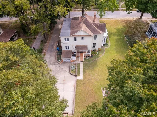$365,000 | 415 Wesley Avenue, Ferguson, MO 63135