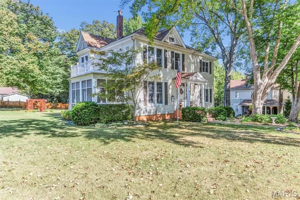 $365,000 | 415 Wesley Avenue, Ferguson, MO 63135