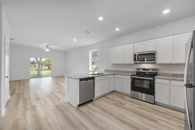 $346,900 | 385 Begonia Court, Poinciana, FL 34759