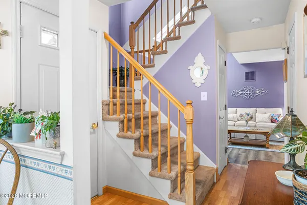 a view of entryway and hall