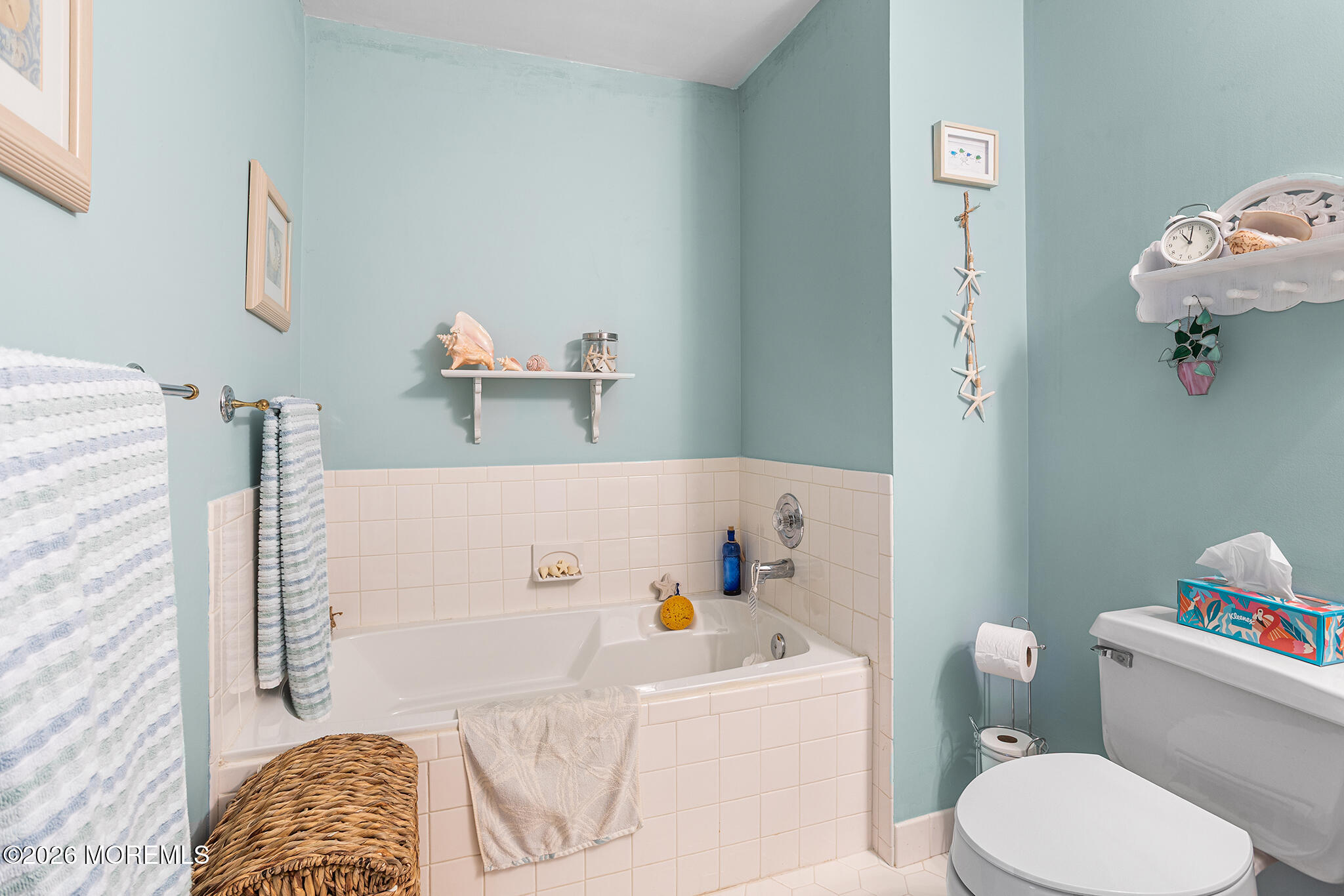11 Browning Court Freehold, NJ 07728 - Photo 26 of 34 a bathroom with a sink a toilet and a bathtub