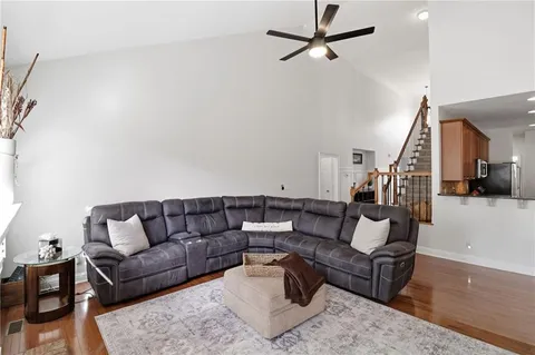 $975,000 | 3614 Summit Oaks Drive Northeast, Roswell, GA 30075