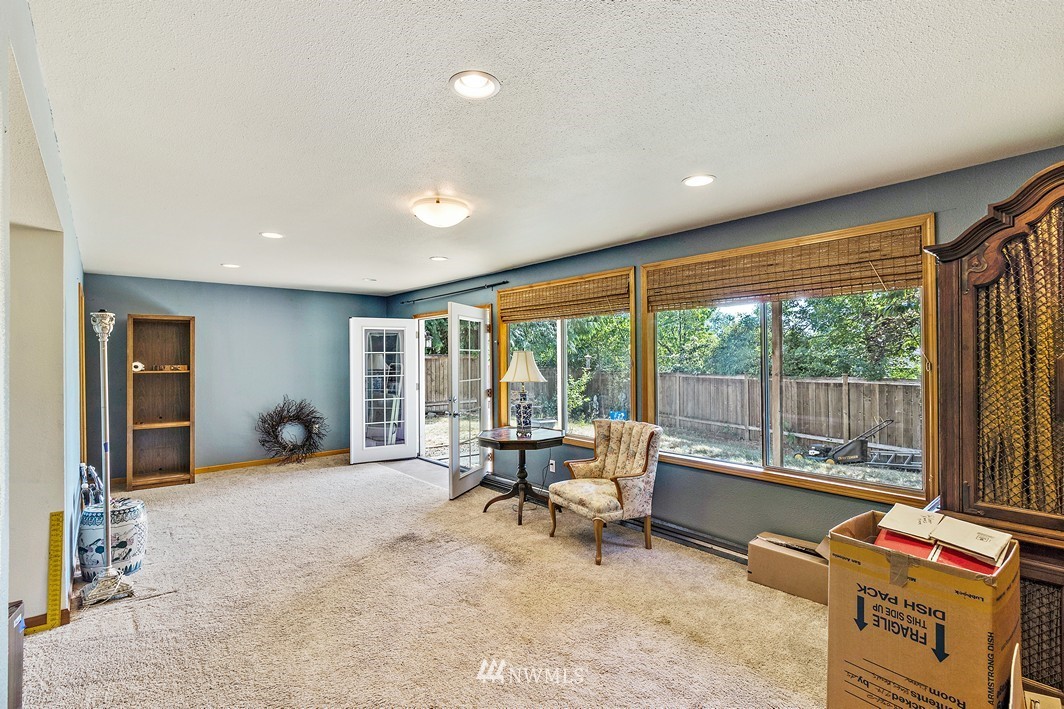 3013 Smithers Court South Renton, WA 98055 - Photo 14 of 23 Gallery Image 14