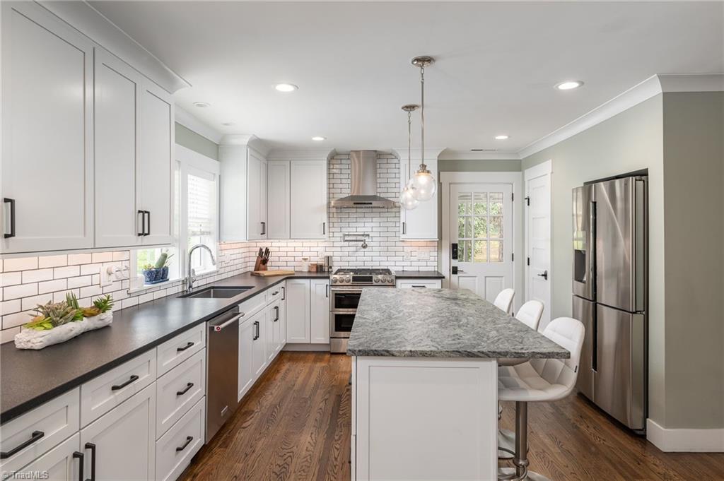 2716 Spring Garden Road Winston-Salem, NC 27106 - Photo 8 of 42 Gallery Image 8