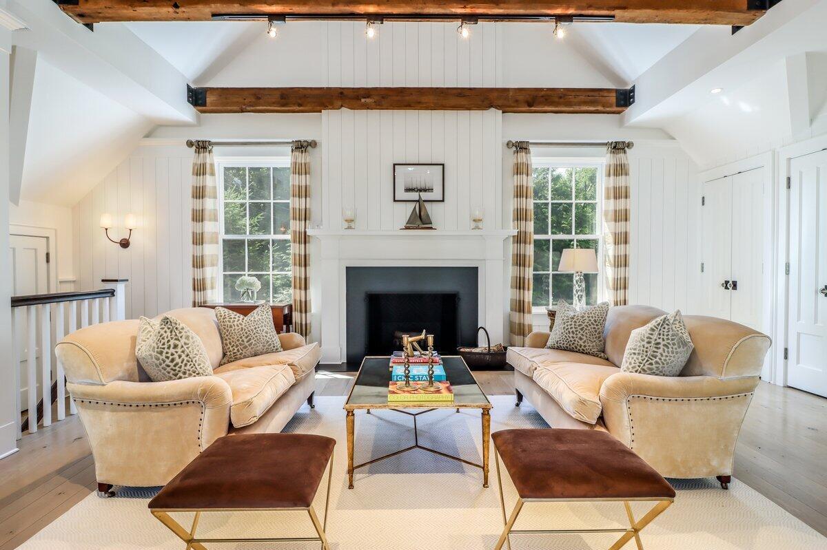 41 Jelliff Mill Road, Unit 7 New Canaan, CT 06840 - Photo 14 of 44 IMG_6194