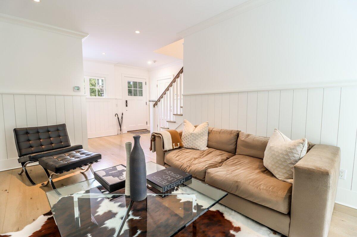 41 Jelliff Mill Road, Unit 7 New Canaan, CT 06840 - Photo 21 of 44 IMG_6117