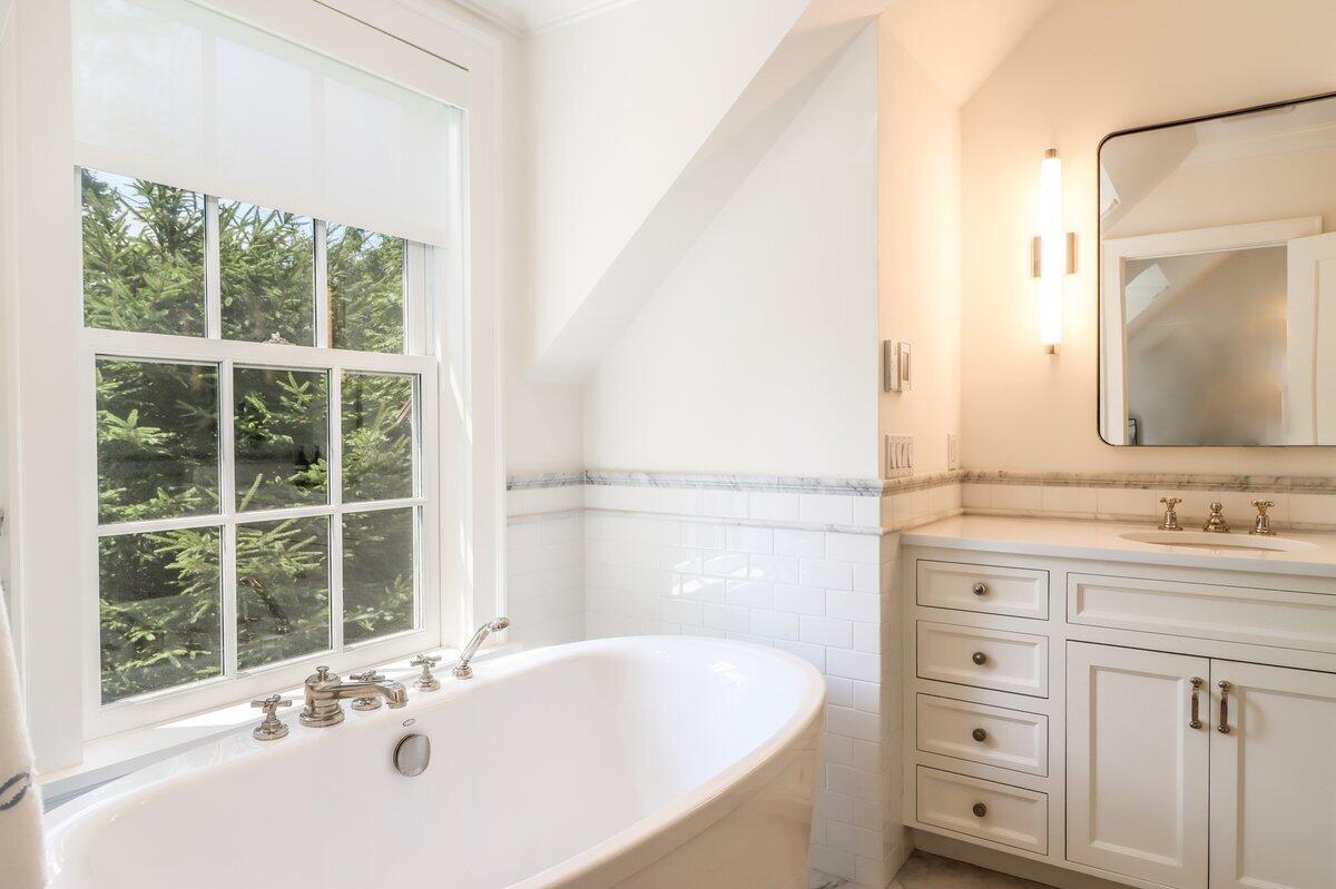 41 Jelliff Mill Road, Unit 7 New Canaan, CT 06840 - Photo 30 of 44 IMG_6255