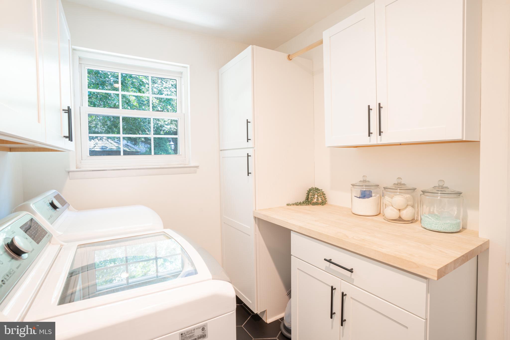 1438 Woodview Road Yardley, PA 19067 - Photo 14 of 24 Main level laundry