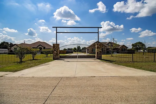 $544,995 | 328 Meadow Lane, Red Oak, TX 75154