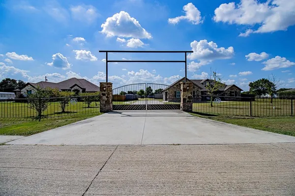 $544,995 | 328 Meadow Lane, Red Oak, TX 75154
