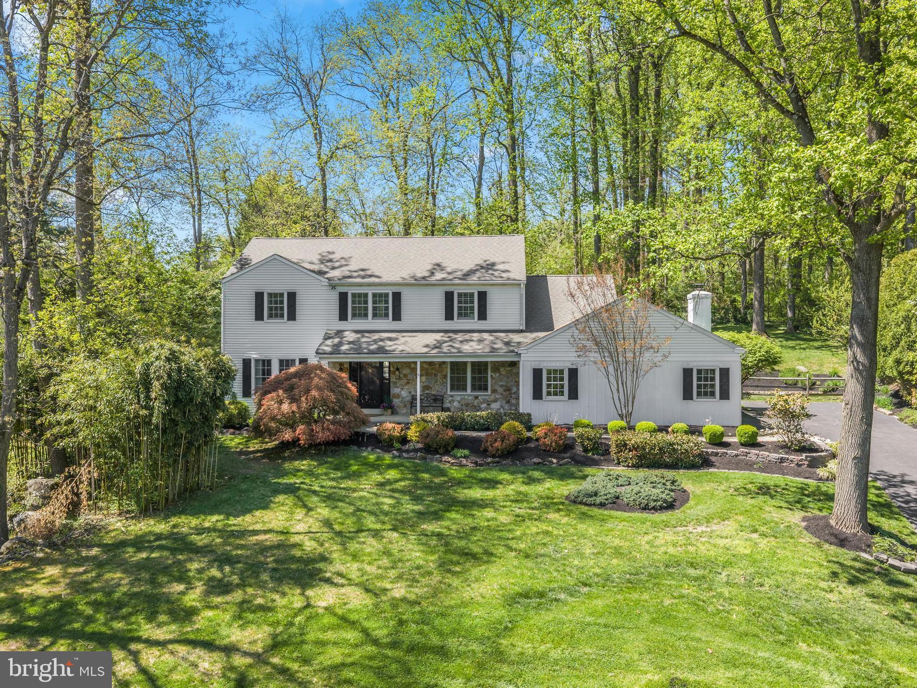 1064 Beaumont Road in Highly Acclaimed T/E Schools