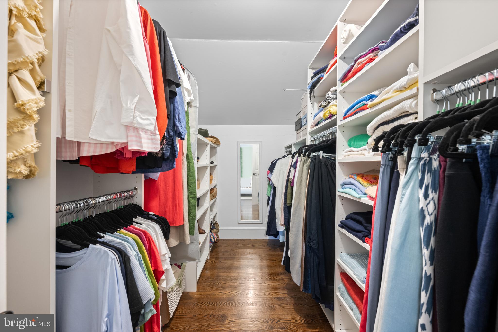 1064 Beaumont Road Berwyn, PA 19312 - Photo 24 of 41 Walk in Closet