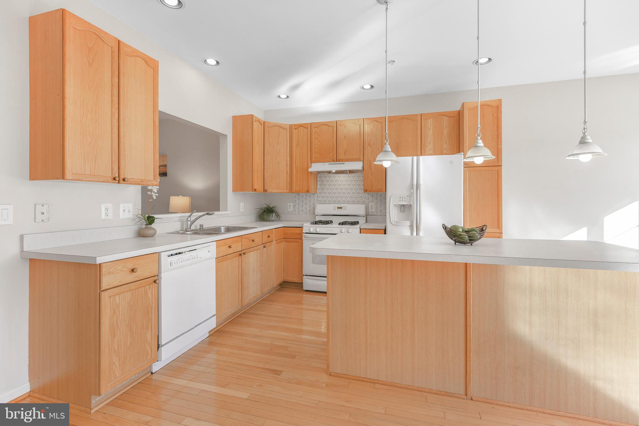 3707 Singleton Terrace Frederick, MD 21704 - Photo 6 of 31