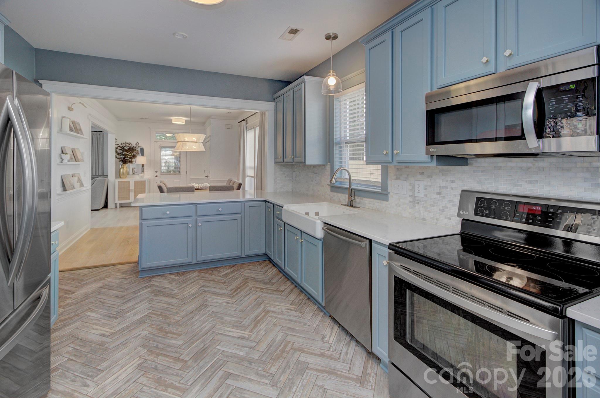13642 Stumptown Road Huntersville, NC 28078 - Photo 8 of 42 Gallery Image 8