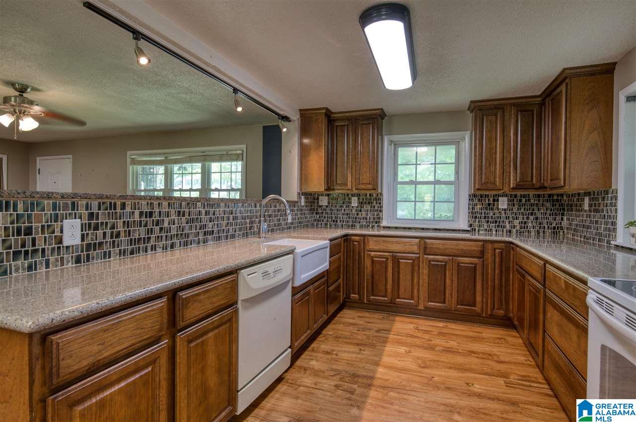 324 Cherokee Street Mount Olive, AL 35117 - Photo 11 of 43